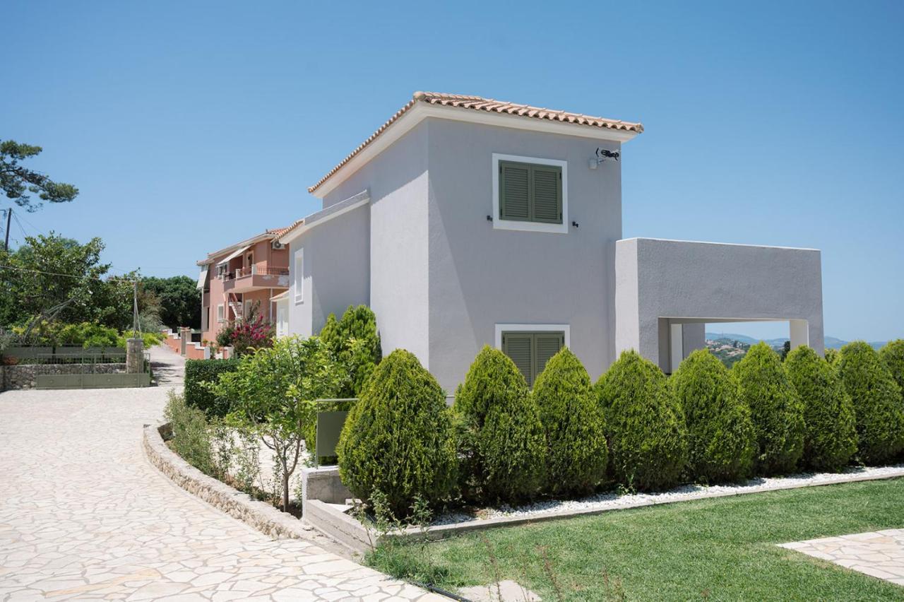 Vasilopoulos Residences - Villa Emelia With Shared Pool Аргостолион Экстерьер фото